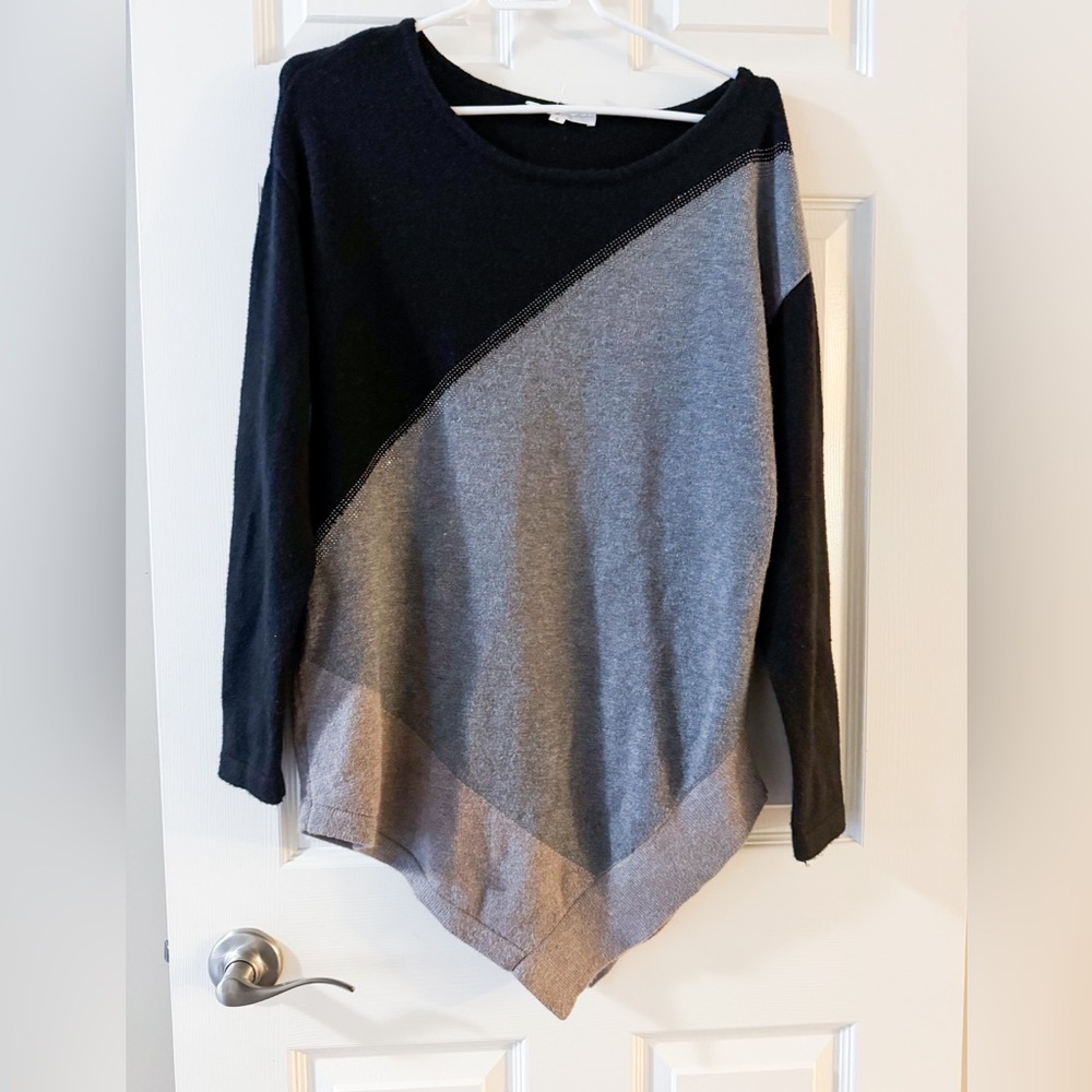 Cleo Women Asymmetrical Color Block Sweater Black Gray Glitter, Size M